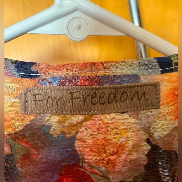 For Freedom colorful floral sleeveless top size small/medium - Picture 5 of 5